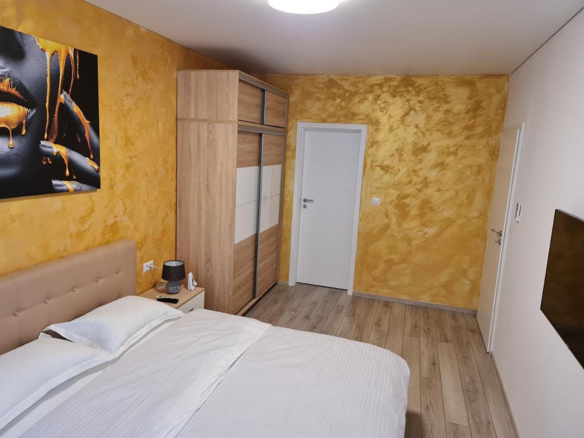 Eva Apartament Galaţi Exterior foto